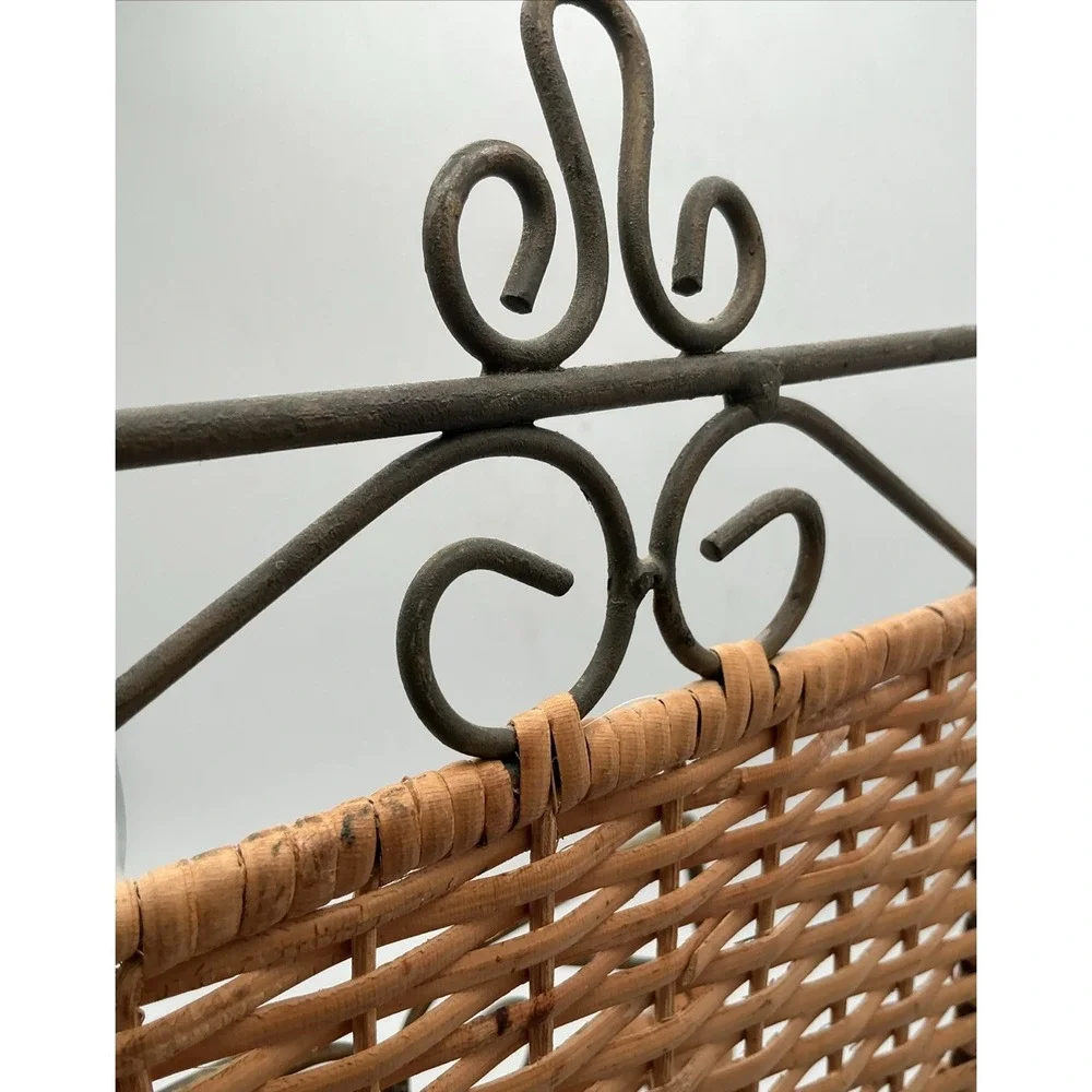 Vintage Wrought Iron Woven Wicker Napkin Letter Mail Holder Desk Organizer‎